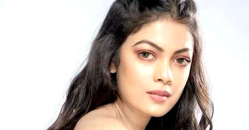 তিন মাস পর ‘লাভ বিয়ে আজকাল’ থেকে বাদ পড়লেন মৌমিতা