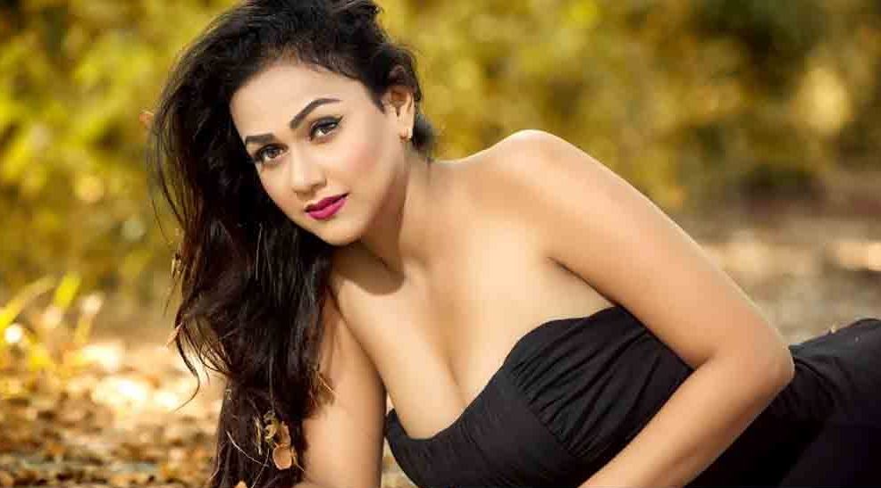 গুজব ছড়ানো হচ্ছে বলে অভিনেত্রী আইরিন সুলতানার অভিযোগ