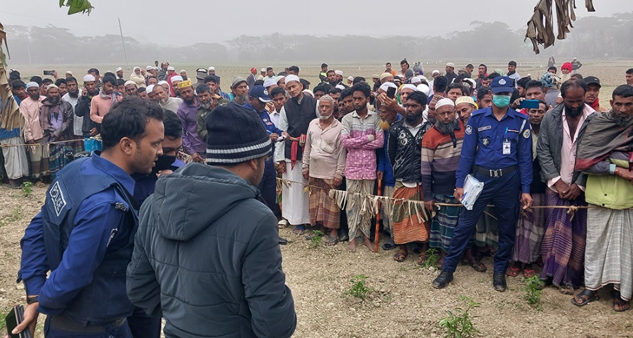 পটুয়াখালীতে বিয়ের একদিন পরই যুবকের গলাকাটা মরদেহ উদ্ধার