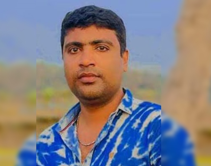যশোরে মুরাদ হোসেন নামে এক যুবলীগ নেতাকে কুপিয়ে হত্যা