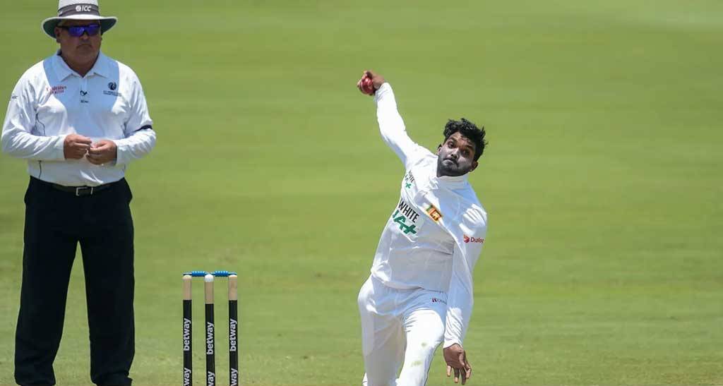 অবসর ভেঙে লঙ্কান স্কোয়াডে হাসারাঙ্গা