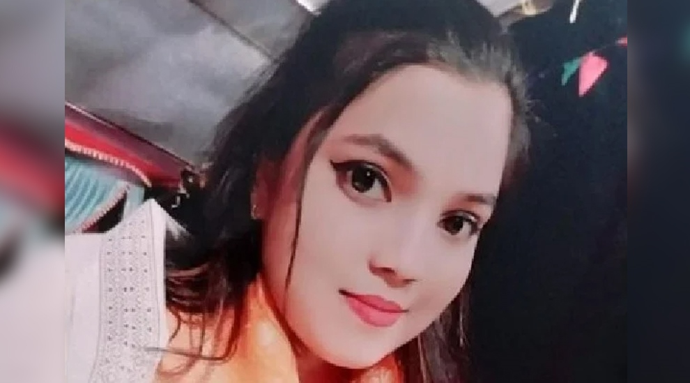 ফ্ল্যাট থেকে গায়িকার লাশ উদ্ধার