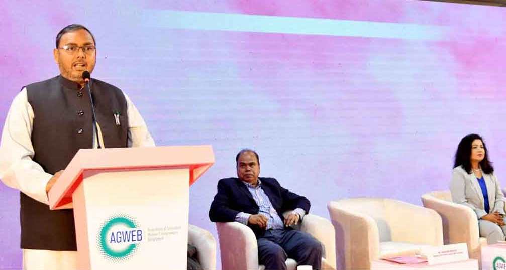 ‘রপ্তানিতে নতুন পণ্য বাছাইয়ের কাজ চলছে’