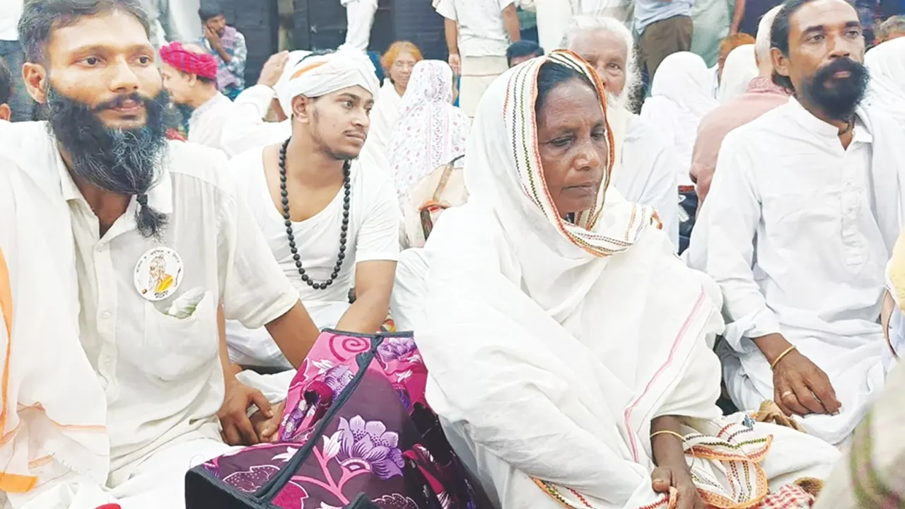 লালনের তিরোধন দিবস ‘মানুষ ভজলে সোনার মানুষ হবি’