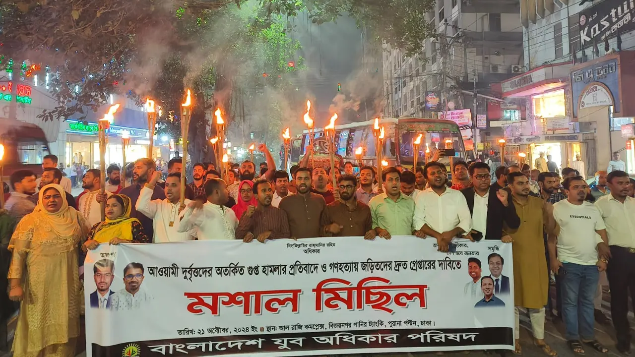 অন্তর্বর্তী সরকারের পরিধি বাড়ানোর দাবি রাশেদ খাঁনের