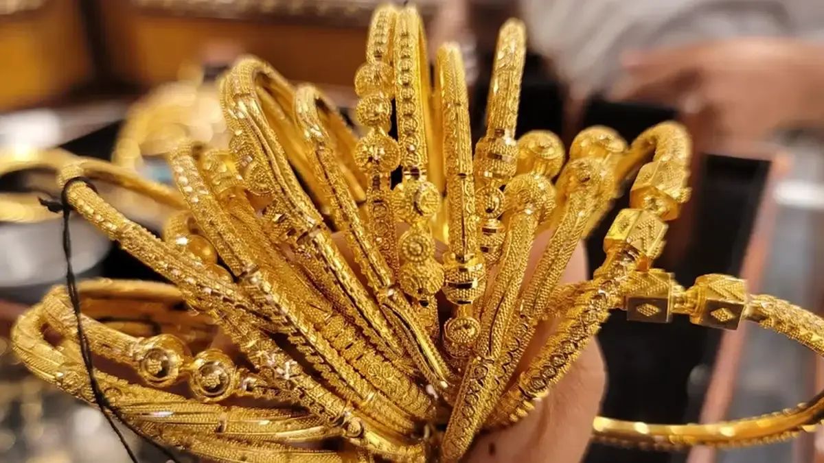 স্বর্ণের দাম কমল