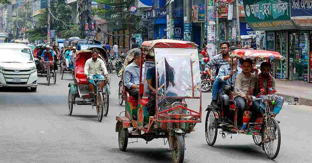 ঢাকা শহরে লাইসেন্সবিহীন ব্যাটারিচালিত রিকশা চলাচল নিষিদ্ধ